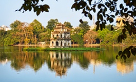 Hoan Kiem Gölü Kaplumbağa Kulesi Hanoi Vietnam