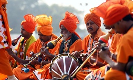 Hintli gurular Varanasi Hindistan